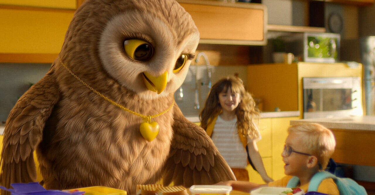 Doriana Cremosa transforma mães em corujas em campanha