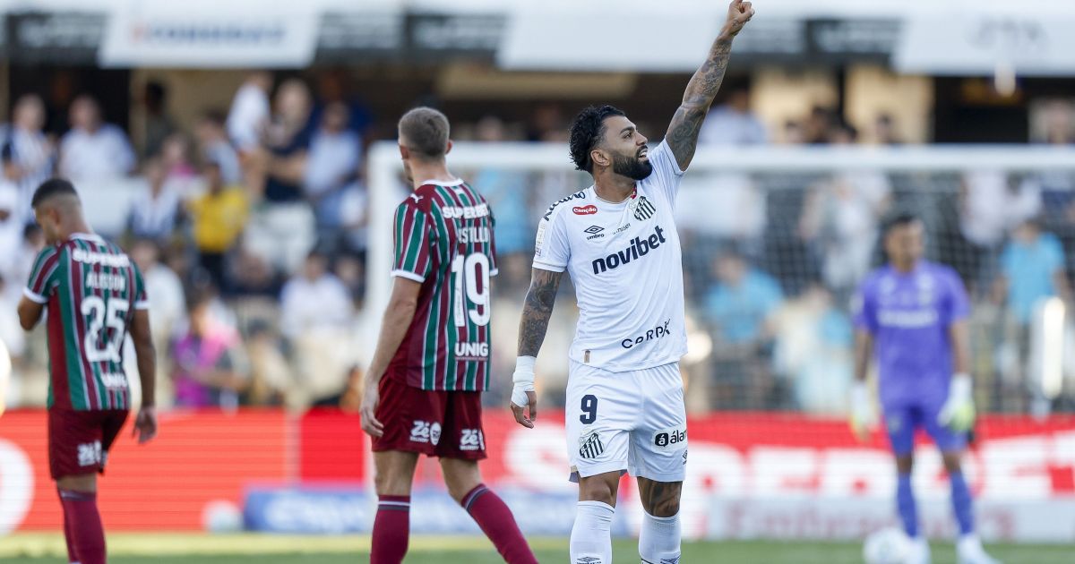 Falta de Neymar no gol? Veja lance polêmico em Santos x Fluminense